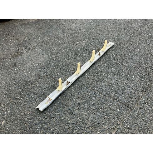 田植機のレール JC4 パーツ 写真４