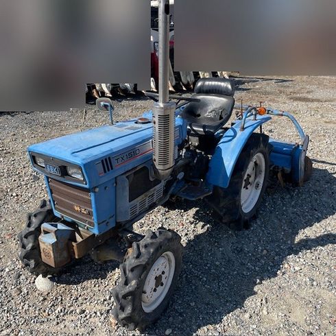 イセキ トラクター 写真