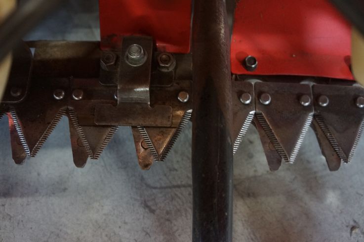 コンバイン GC215 写真８