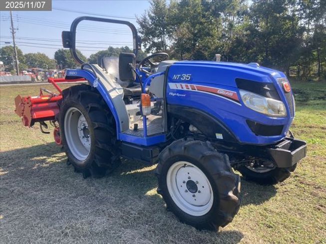 イセキ トラクター 写真