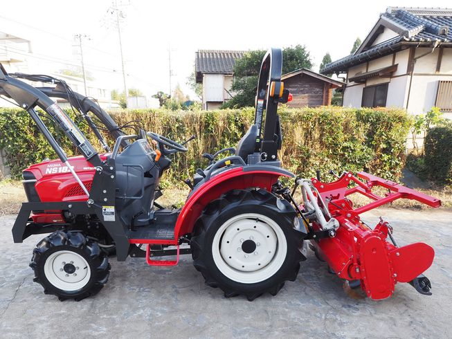 トラクター NS182 写真２