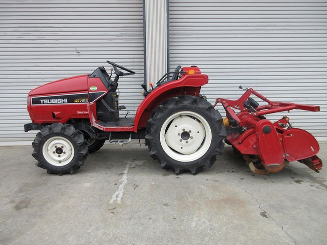 トラクター MT165 写真３