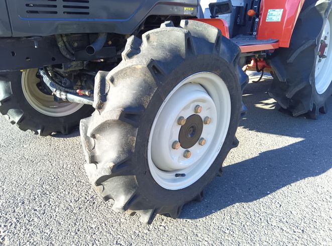 トラクター MTZ23 写真10