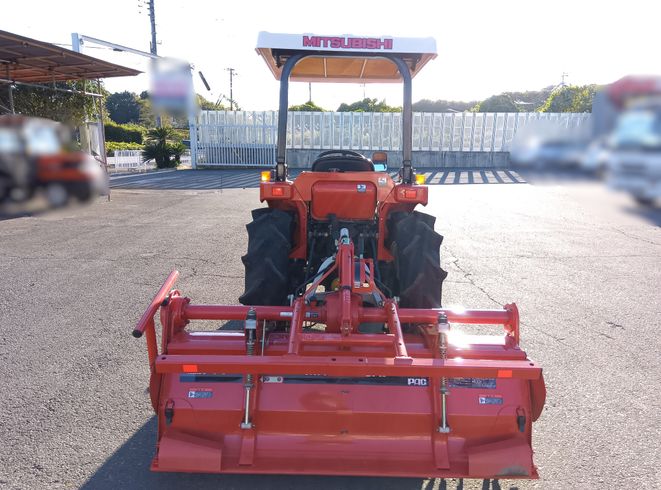 トラクター MTZ23 写真９