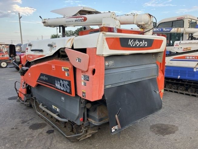 コンバイン AR335 写真３