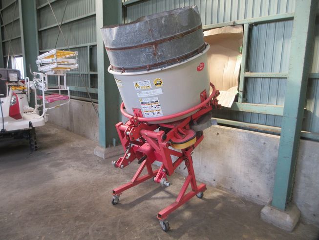 ブロードキャスター CM451 写真５