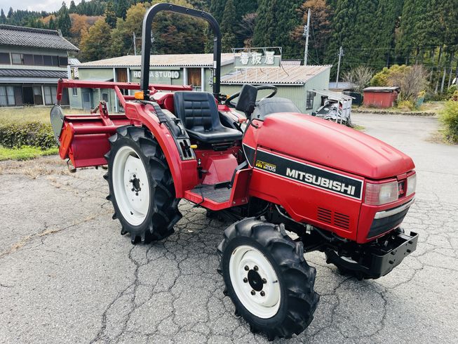 トラクター MT205 写真２