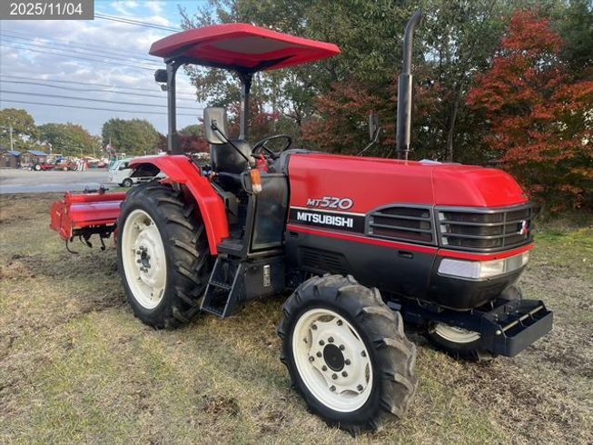 ミツビシ トラクター 写真