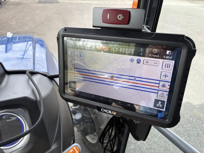 トラクター NTA335FFLGQCY chcnav NX510付 写真２