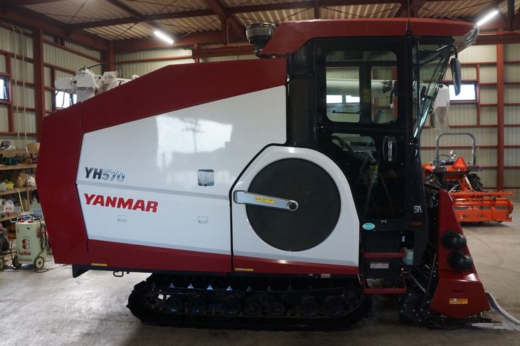 コンバイン YH570 写真５