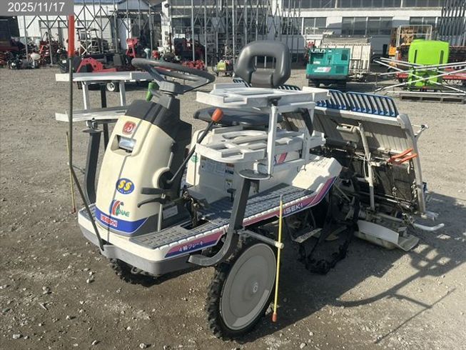 イセキ 田植機 写真