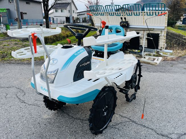 クボタ 田植機 写真