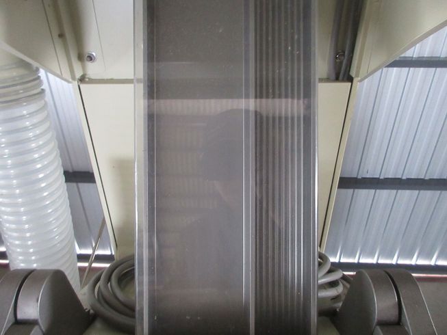 色彩選別機  FGS-1000S 写真８