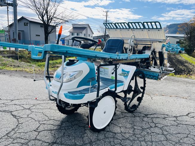 クボタ 田植機 写真