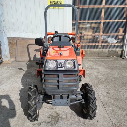 トラクター GB13 写真５