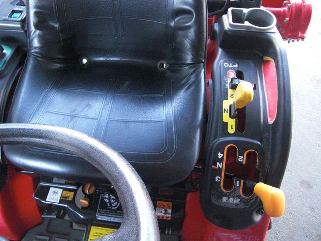 トラクター GK-14VUS2S　小型フル装備！ 写真５