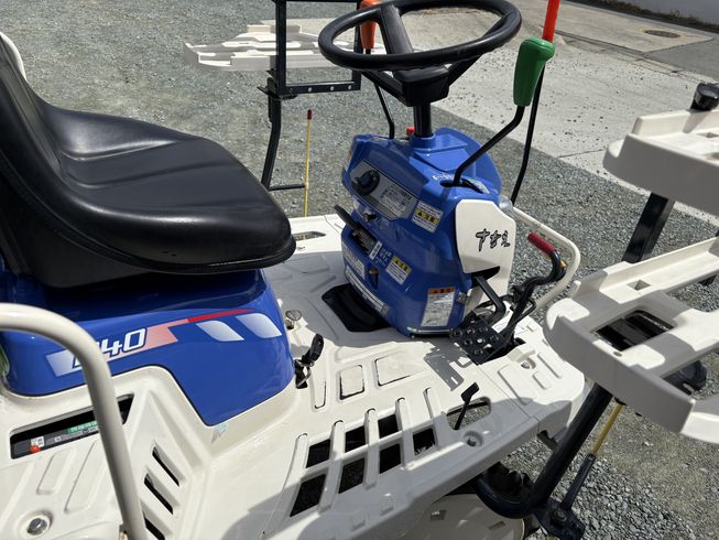 田植機 P40RHLF 写真２