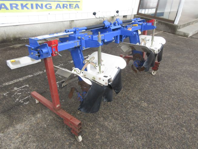 イセキ ロータリーカルチ（乗用管理機用） 写真