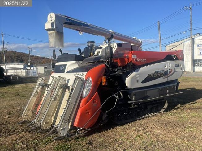 クボタ コンバイン 写真