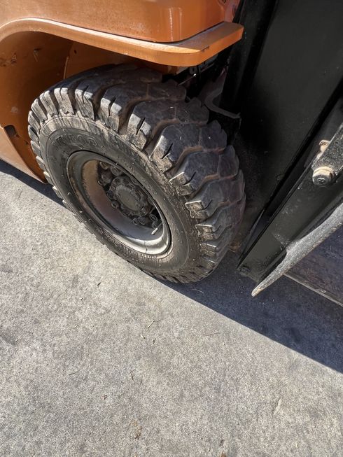 フォークリフト 7GF20 写真５