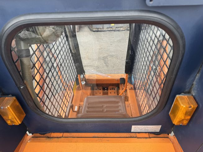 スキッドステアローダー 4SDK4 写真６