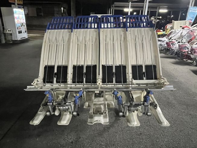 田植機 PPZ4-L 写真６