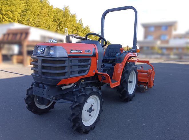 クボタ トラクター 写真