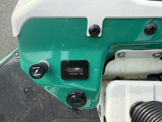 草刈機 RM983X 写真６