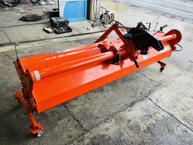 ハロー ZL220 写真５