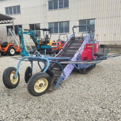 ニプロ 芋堀機 写真