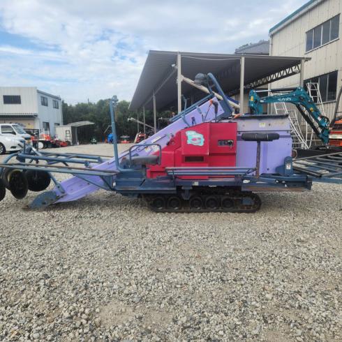 芋堀機 GH600 写真４