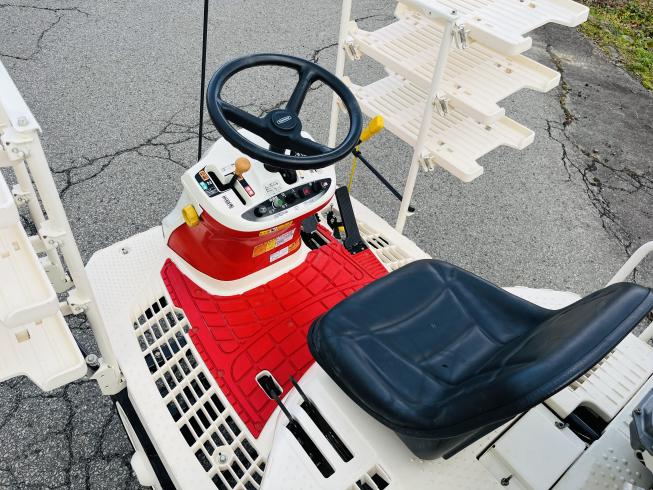 田植機 RJ5 写真７