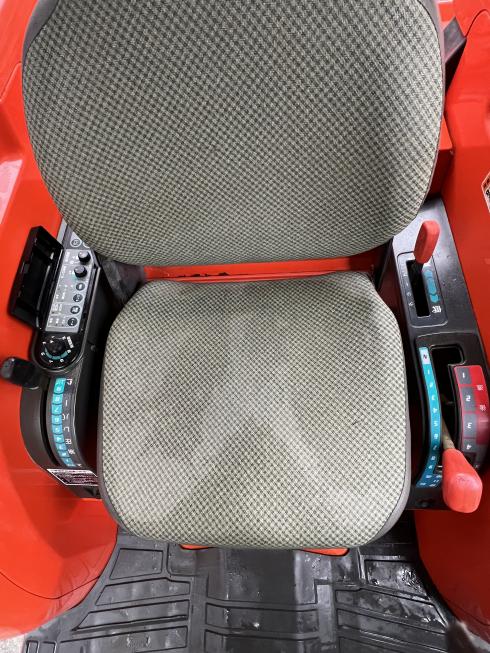 トラクター KL300FQBMARF7 写真９