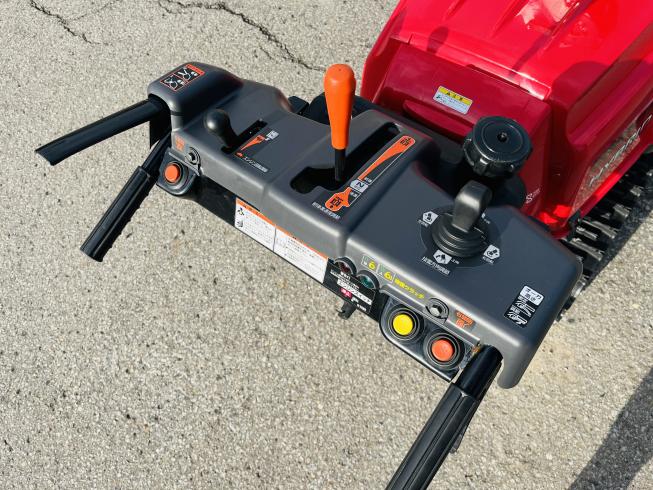 除雪機 HSS1170i 写真８