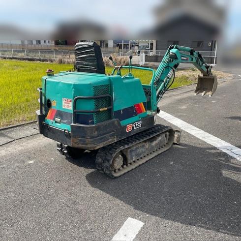 油圧ショベル B12-1 写真５