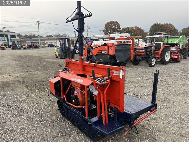 チクスイ 林内作業車 写真