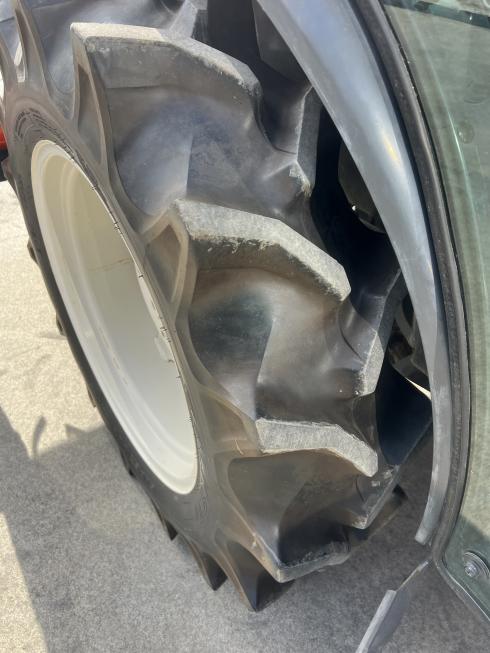 トラクター FT25FQBMAJQF5SCｱﾜｰ274HR！！+小橋ハローZL240セット 写真４