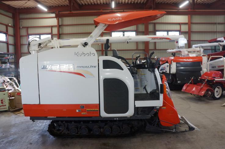 コンバイン ER335 写真３