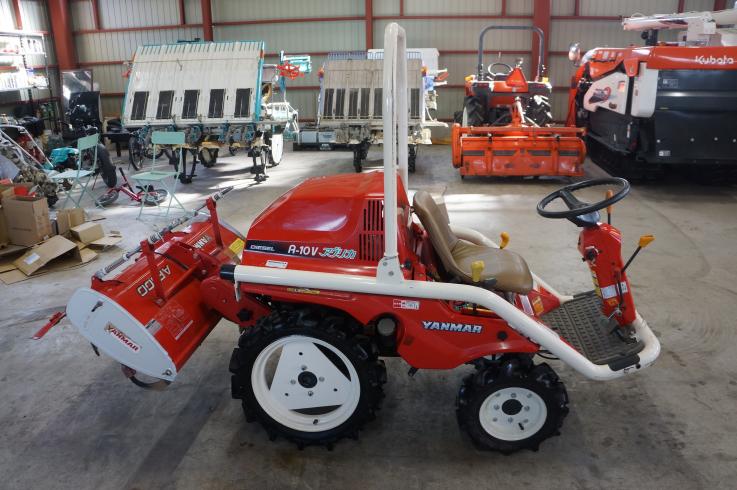トラクター A10V 写真２