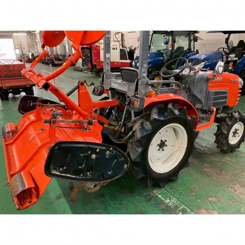 トラクター KB20 写真３