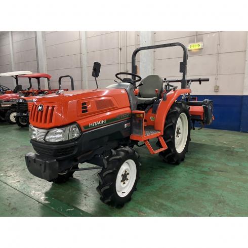 ヒタチ トラクター 写真