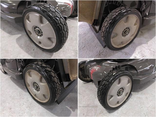 草刈機 HRX537 写真８