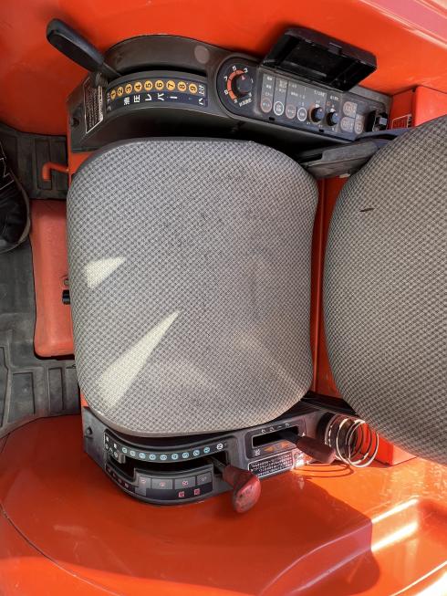 トラクター NTX30＜クボタKL30＞FBMAXRF7 写真８