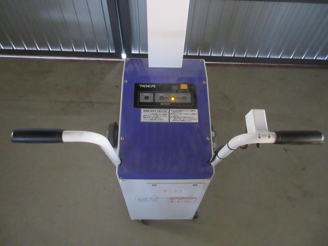  米袋昇降機  LUB-208F 写真８