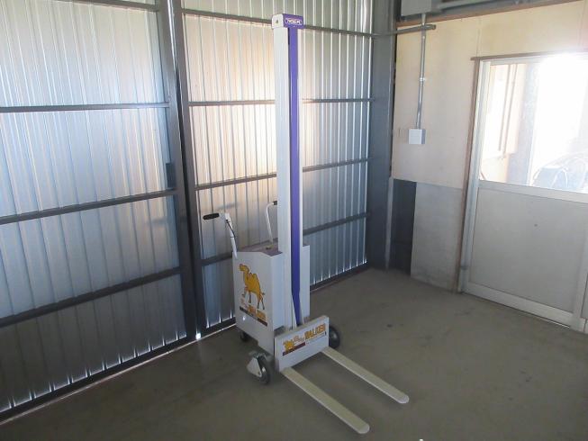  米袋昇降機  LUB-208F 写真３