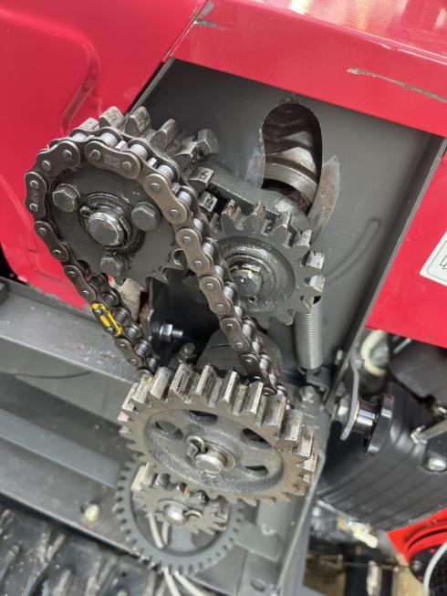 カッター K-20FB 写真５