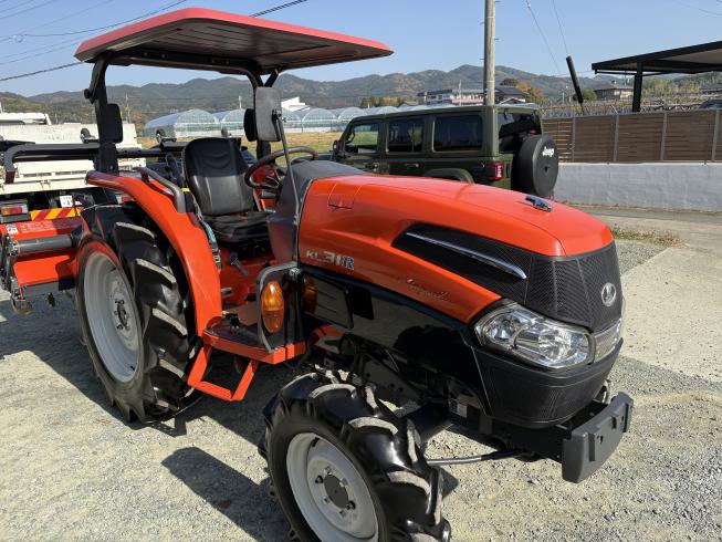 クボタ トラクター 写真