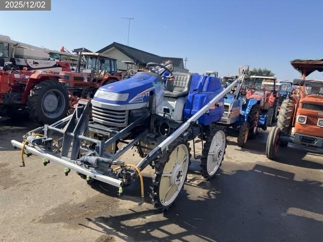 イセキ ブームスプレイヤー 写真