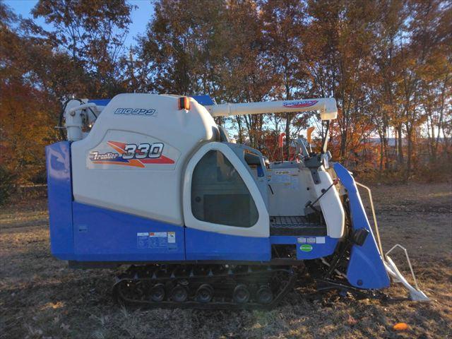 コンバイン HFC330G 写真２