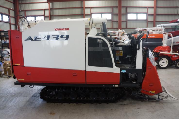 コンバイン AE439 写真６